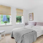 Cozy In With Kitchen 度假居 *